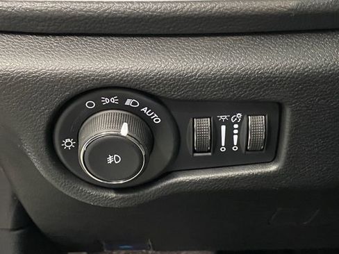 New 2026 Chrysler Pacifica Limited w/ S Appearance Package image 26