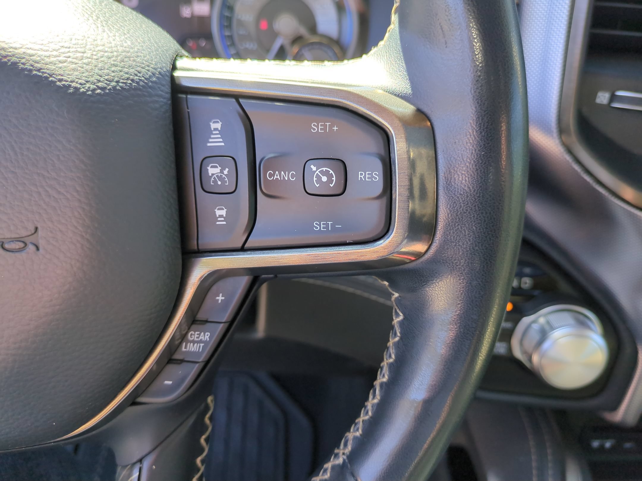 Used 2019 RAM 1500 Limited AWD/4WD image 20