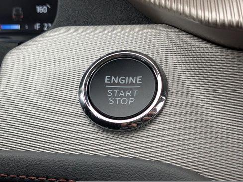 New 2026 Ford Explorer Active w/ Active Comfort Package image 29