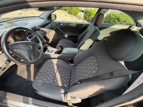 Used 2002 Mercedes-Benz C 230 Coupe image 10
