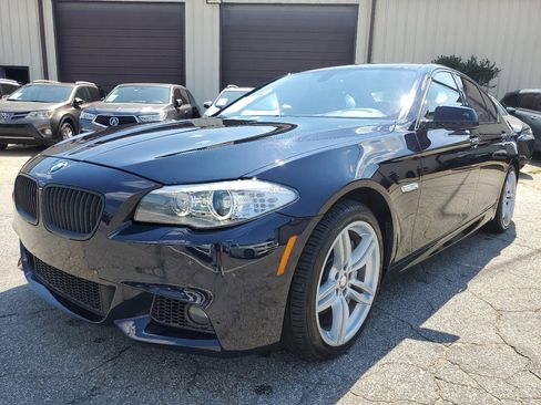 Used 2013 BMW 550i xDrive Sedan image 1