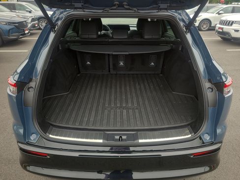 Certified 2025 Toyota Crown Signia AWD/4WD image 29