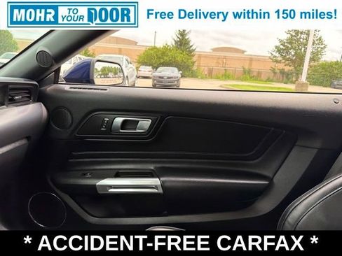 Used 2018 Ford Mustang GT Premium w/ Equipment Group 401A RWD image 29