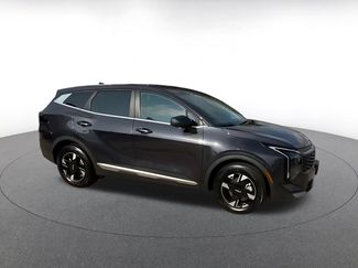 Used 2026 Kia Sportage LX FWD video 2