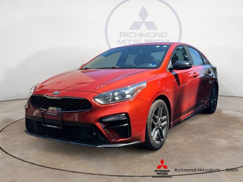 Used 2020 Kia Forte GT-Line w/ GT-Line Premium Package FWD image 6