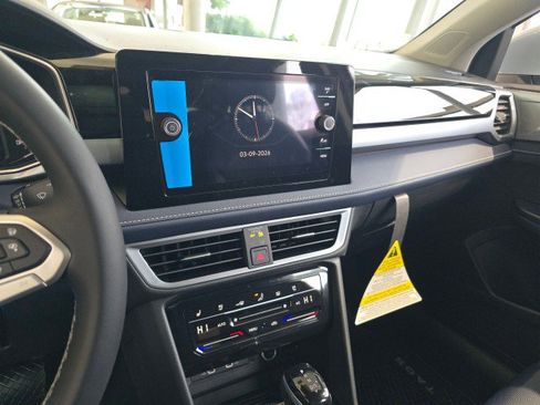 New 2026 Volkswagen Taos SEL image 32