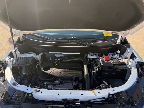 Used 2025 Chevrolet Equinox LT image 31