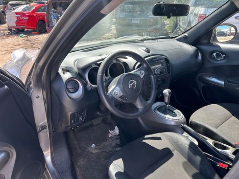 Used 2013 Nissan Juke S image 2