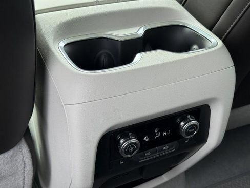 New 2026 GMC Acadia Denali w/ Super Cruise Package image 30