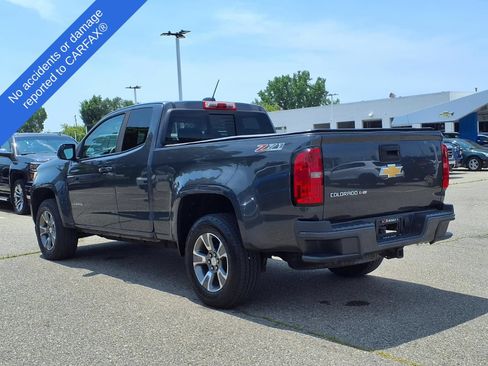 Used 2017 Chevrolet Colorado Z71 AWD/4WD image 8
