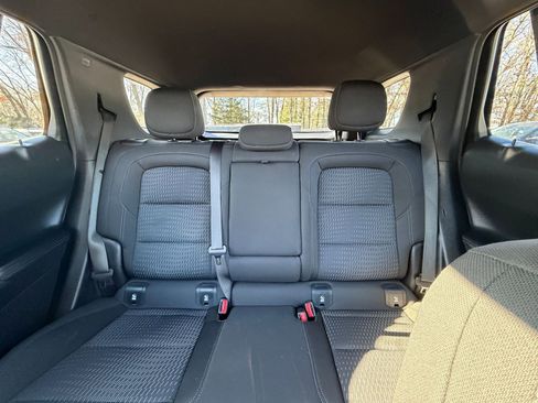 Used 2025 Chevrolet Equinox LT image 37