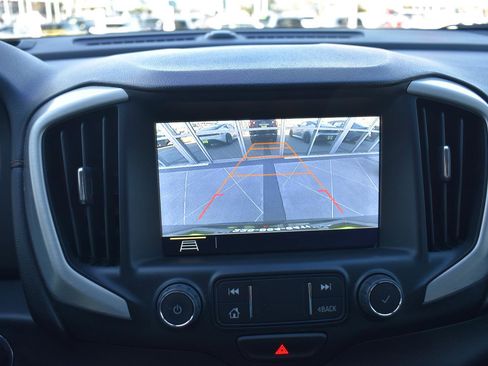 Used 2020 GMC Terrain SLT image 33