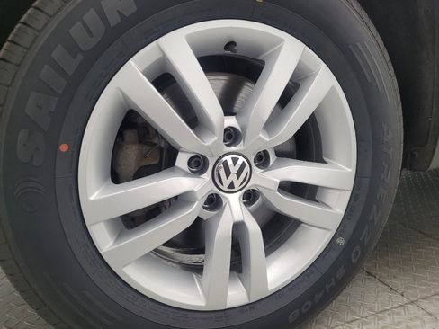 Used 2016 Volkswagen Tiguan S AWD/4WD image 31