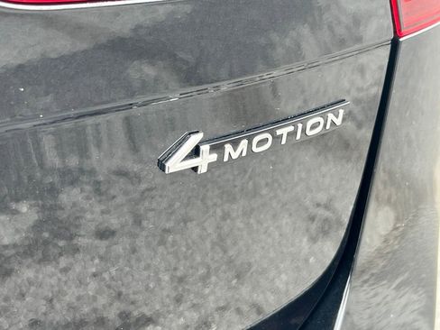 Used 2024 Volkswagen Tiguan Wolfsburg Edition image 15