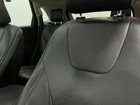 Used 2020 Ford Edge Titanium w/ Equipment Group 301A image 18