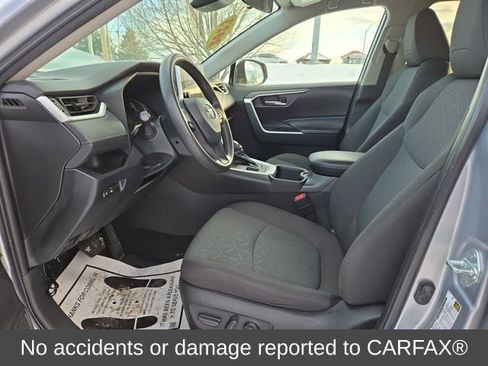 Used 2023 Toyota RAV4 XLE image 2