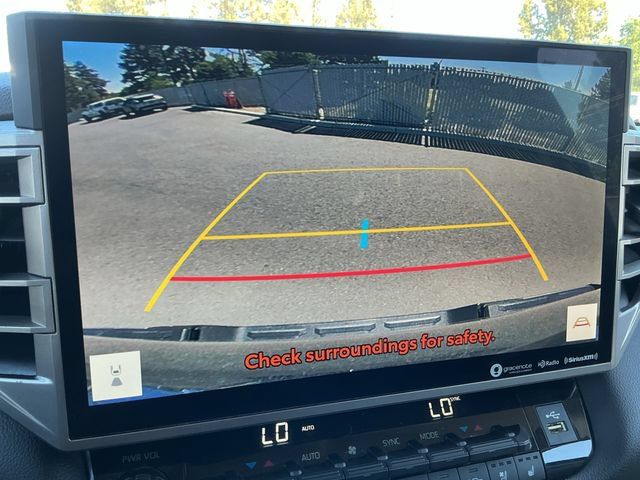 Used 2022 Toyota Tundra Limited AWD/4WD image 16