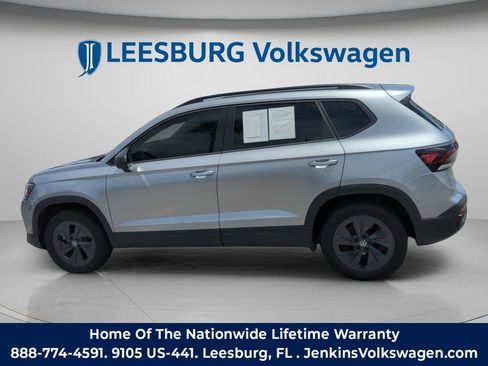 Used 2025 Volkswagen Taos S FWD image 10