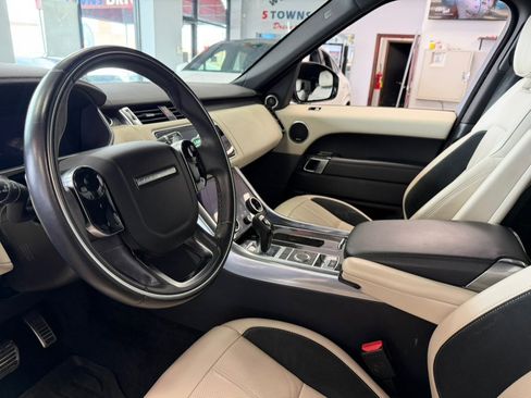 Used 2020 Land Rover Range Rover Sport HSE Dynamic image 19
