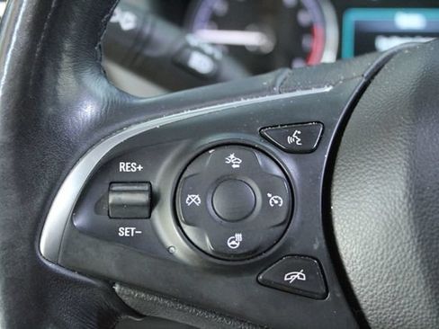 Used 2019 Buick Enclave Premium w/ Experience Buick Package AWD/4WD image 16