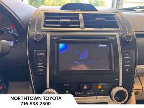 Used 2013 Toyota Camry LE FWD image 10