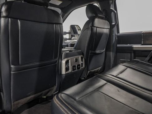 Used 2022 Ford F350 Lariat w/ Lariat Value Package AWD/4WD image 36