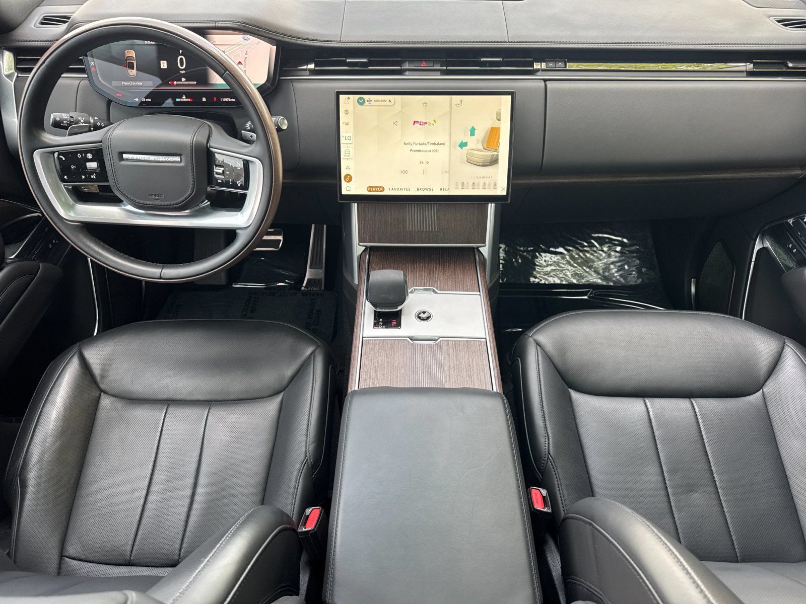 Used 2025 Land Rover Range Rover Autobiography AWD/4WD image 13