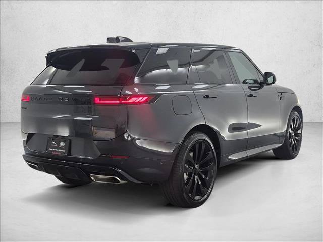 New 2027 Land Rover Range Rover Sport Dynamic SE AWD/4WD image 2