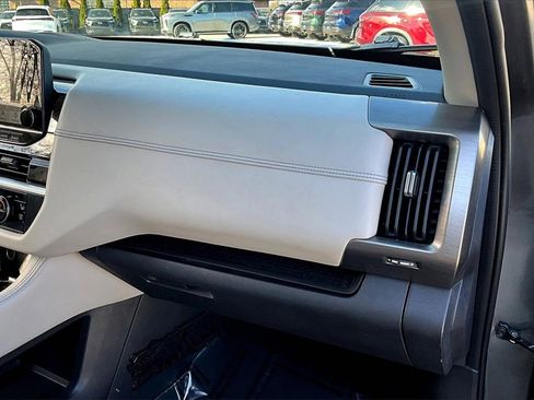 Used 2022 Nissan Pathfinder Platinum w/ Cargo Package image 29