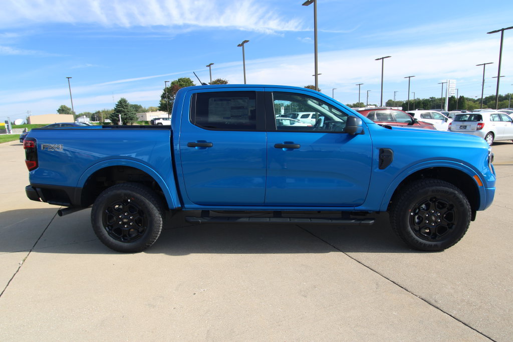 New 2026 Ford Ranger XLT w/ FX4 Off-Road Package AWD/4WD image 4