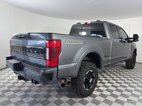Used 2022 Ford F250 Platinum w/ Tremor Off-Road Package AWD/4WD image 7