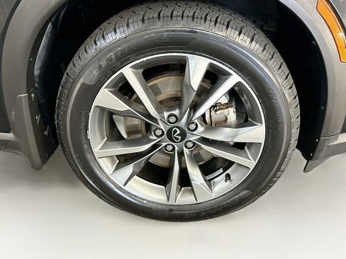 Used 2023 INFINITI QX60 Luxe w/ Cargo Package AWD/4WD image 11