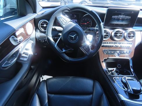 Used 2015 Mercedes-Benz C 300 Sedan image 5