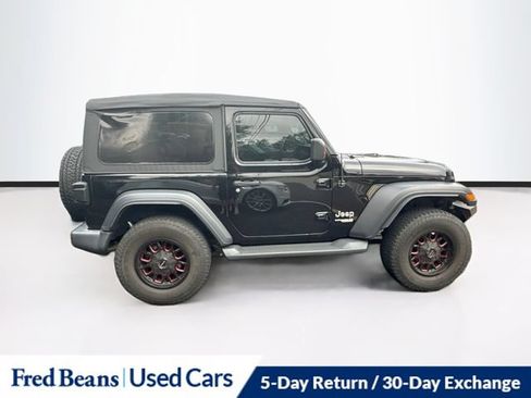 Used 2018 Jeep Wrangler Sport AWD/4WD image 8