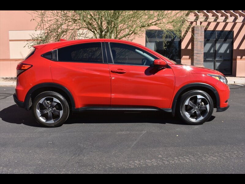 Used 2018 Honda HR-V EX image 1