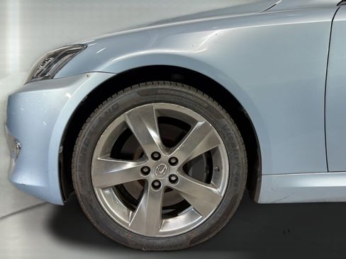 Used 2010 Lexus IS 350C RWD image 36