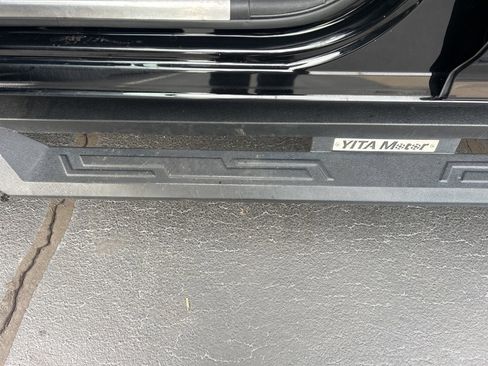 Used 2022 RAM 2500 Laramie w/ Protection Group image 5