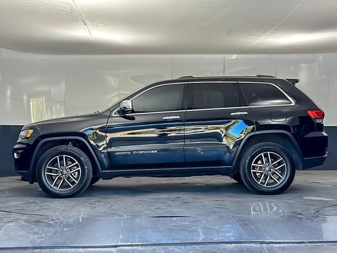 Used 2021 Jeep Grand Cherokee Limited AWD/4WD image 6