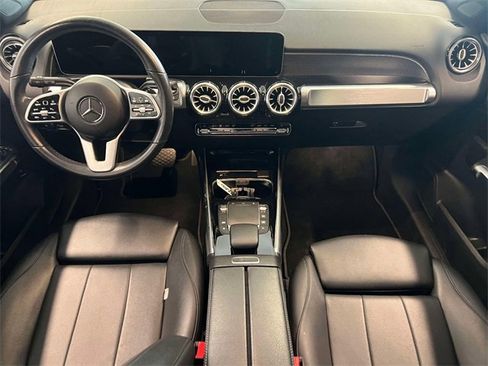 Certified 2021 Mercedes-Benz GLB 250 4MATIC image 13