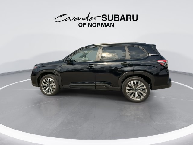 Used 2025 Subaru Forester Touring AWD/4WD image 6