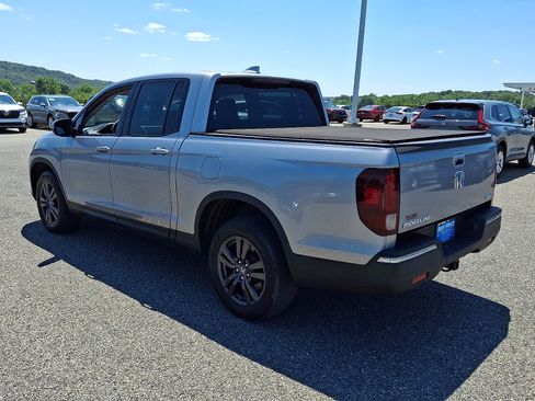 Used 2019 Honda Ridgeline Sport image 4