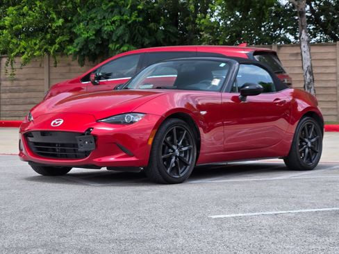 Used 2016 MAZDA MX-5 Miata Club RWD image 7