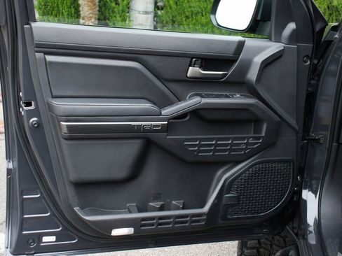 Used 2024 Toyota Tacoma TRD Sport image 14