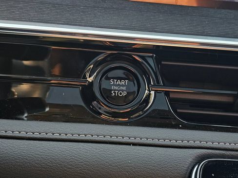 Used 2025 INFINITI QX80 Sensory AWD/4WD image 33