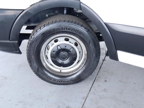 Used 2019 Ford Transit 350 148 Medium Roof RWD image 12