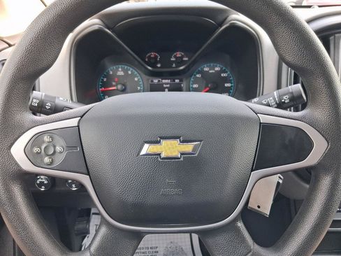 Used 2021 Chevrolet Colorado W/T w/ WT Convenience Package AWD/4WD image 15