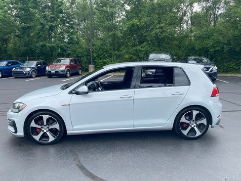 Used 2018 Volkswagen GTI S FWD image 4