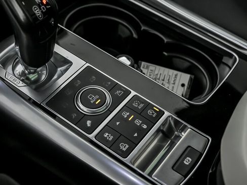 Used 2016 Land Rover Range Rover Sport Supercharged image 35