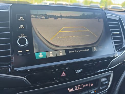 Certified 2025 Honda Ridgeline Black Edition image 21