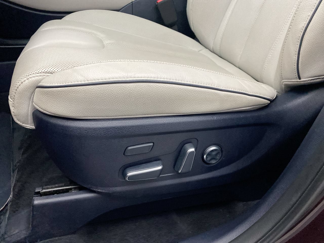 Used 2024 Hyundai Palisade Limited AWD/4WD image 13